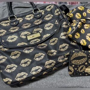 Betsey Johnson Black and Gold Lip Print laptop bag, wallet wristlet & 2 pouches